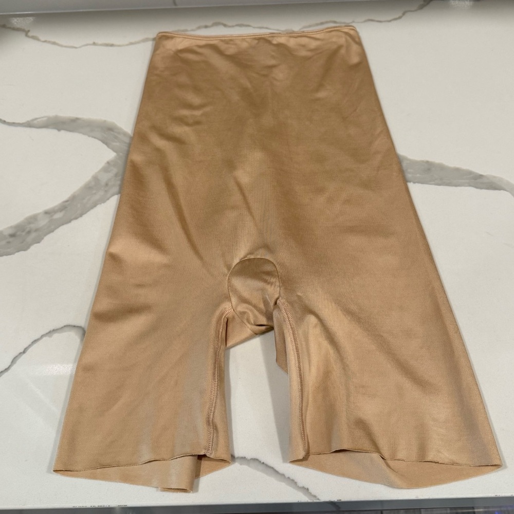 Spanx Womens Shapewear Medium Nude Simplicity High‎ Waist Shaper Mid Thigh